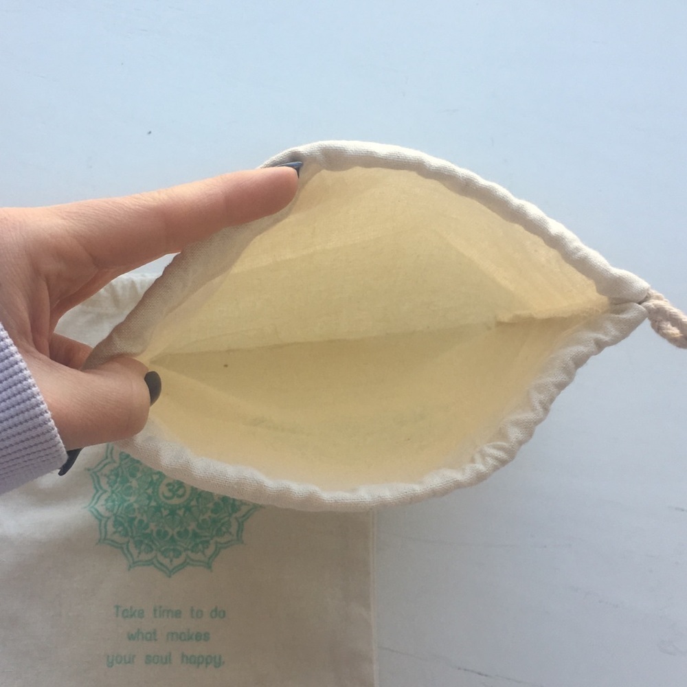 Mandala Pouch - Picture 5 of 5